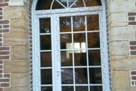 restauration porte cintrée pvc petit bois